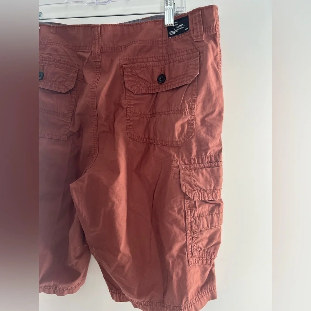 UNION CARGO RED CLAY MEN’S SHORTS NEW WITH TAGS